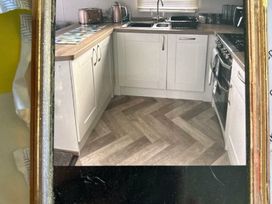 Hopton Holiday Village - Holiday Accommodation 22328 - Suffolk & Essex - 1188645 - thumbnail photo 5
