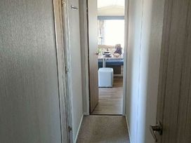 Lyons Winkups and Primrose - Holiday Accommodation 22330 - North Wales - 1188646 - thumbnail photo 7