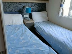 Lyons Winkups and Primrose - Holiday Accommodation 22330 - North Wales - 1188646 - thumbnail photo 14
