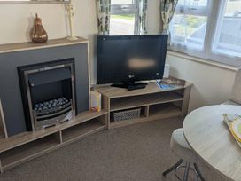 Seal Bay Resort - Holiday Accommodation 22333 - Hampshire - 1188649 - thumbnail photo 8