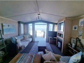 Quay West Holiday Park - Holiday Accommodation 22340 - Mid Wales - 1188653 - thumbnail photo 2