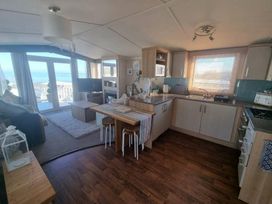 Quay West Holiday Park - Holiday Accommodation 22340 - Mid Wales - 1188653 - thumbnail photo 6