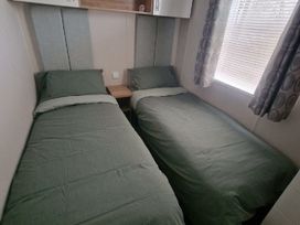 Marton Mere Holiday Village - Holiday Accommodation 22350 - Lake District - 1188661 - thumbnail photo 5
