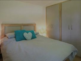 Blackmoor Farm - Holiday Accommodation 22352 - South Wales - 1188662 - thumbnail photo 7