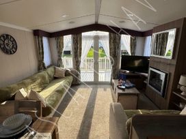 Primrose Valley Holiday Park - Holiday Accommodation 22353 - North Yorkshire (incl. Whitby) - 1188663 - thumbnail photo 3
