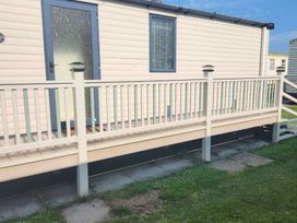 The Wolds Holiday Park - Holiday Accommodation 22354 - Lincolnshire - 1188664 - thumbnail photo 18