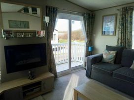 Marton Mere Holiday Village - Holiday Accommodation 22356 - Lake District - 1188666 - thumbnail photo 2