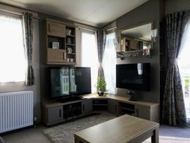 Marton Mere Holiday Village - Holiday Accommodation 22356 - Lake District - 1188666 - thumbnail photo 7