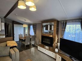 Aberdunant Hall Holiday Park - Holiday Accommodation 22358 - North Wales - 1188667 - thumbnail photo 12