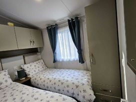 Aberdunant Hall Holiday Park - Holiday Accommodation 22358 - North Wales - 1188667 - thumbnail photo 14