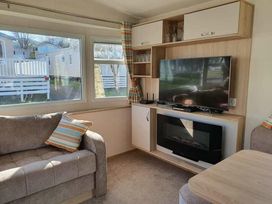 Waterside Bowleaze Cove Holiday Park - Holiday Accommodation 22360 - Dorset - 1188669 - thumbnail photo 2