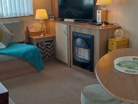 Lido Beach Holiday Park - Holiday Accommodation 22376 - North Wales - 1188681 - thumbnail photo 11