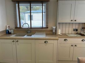 Rockley Park - Holiday Accommodation 228 - Dorset - 1188704 - thumbnail photo 5