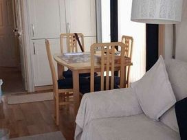 Liskey Hill Caravan Park - Holiday Accommodation 230 - Cornwall - 1188707 - thumbnail photo 6