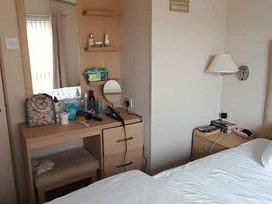 Liskey Hill Caravan Park - Holiday Accommodation 230 - Cornwall - 1188707 - thumbnail photo 10