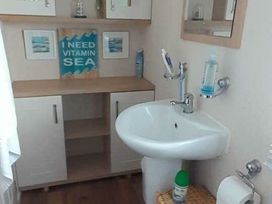 Liskey Hill Caravan Park - Holiday Accommodation 230 - Cornwall - 1188707 - thumbnail photo 13