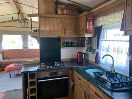 Perran Sands - Holiday Accommodation 2323 - Cornwall - 1188709 - thumbnail photo 12