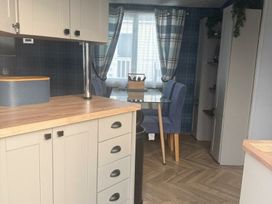Berwick Holiday Park - Holiday Accommodation 2334 - Scottish Lowlands - 1188711 - thumbnail photo 9