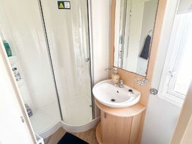 Berwick Holiday Park - Holiday Accommodation 2334 - Scottish Lowlands - 1188711 - thumbnail photo 13