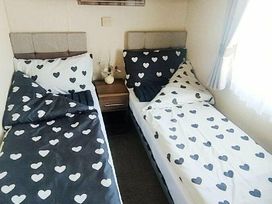 Silver Sands Holiday Park - Holiday Accommodation 2350 - Scottish Lowlands - 1188712 - thumbnail photo 14