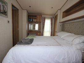 Hoburne Blue Anchor - Holiday Accommodation 2382 - Devon - 1188715 - thumbnail photo 10