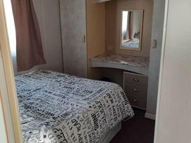Edwards Leisure Park - Holiday Accommodation 2444 - North Wales - 1188719 - thumbnail photo 4
