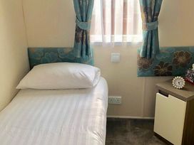 Trimingham House Caravan Park - Holiday Accommodation 2476 - Norfolk - 1188720 - thumbnail photo 10