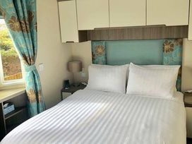 Trimingham House Caravan Park - Holiday Accommodation 2476 - Norfolk - 1188720 - thumbnail photo 9