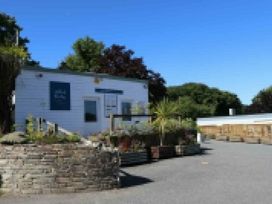 White Acres Holiday Park - Holiday Accommodation 2484 - Cornwall - 1188721 - thumbnail photo 11