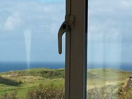 Perran Sands - Holiday Accommodation 2506 - Cornwall - 1188725 - thumbnail photo 6