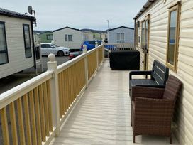 Golden Sands Kinmel Bay - Holiday Accommodation 258 - North Wales - 1188733 - thumbnail photo 1