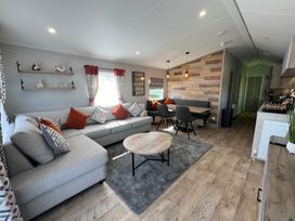 Kiln Park Holiday Park - Holiday Accommodation 2591 - South Wales - 1188736 - thumbnail photo 4