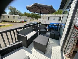 Kiln Park Holiday Park - Holiday Accommodation 2591 - South Wales - 1188736 - thumbnail photo 8
