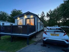 Kiln Park Holiday Park - Holiday Accommodation 2591 - South Wales - 1188736 - thumbnail photo 15