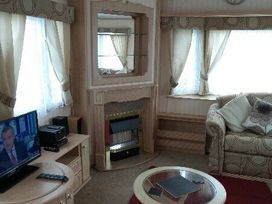 Coastfield Holiday Village - Holiday Accommodation 2604 - Lincolnshire - 1188738 - thumbnail photo 3