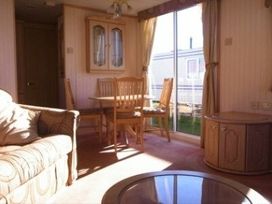 Coastfield Holiday Village - Holiday Accommodation 2604 - Lincolnshire - 1188738 - thumbnail photo 4