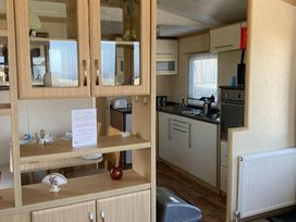 Liskey Hill Caravan Park - Holiday Accommodation 2663 - Cornwall - 1188744 - thumbnail photo 5