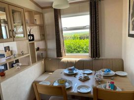 Liskey Hill Caravan Park - Holiday Accommodation 2663 - Cornwall - 1188744 - thumbnail photo 10