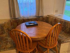 Kingfisher Caravan Park - Holiday Accommodation 2792 - Lincolnshire - 1188753 - thumbnail photo 5