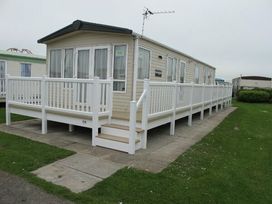 Kingfisher Caravan Park - Holiday Accommodation 281 - Lincolnshire - 1188756 - thumbnail photo 9