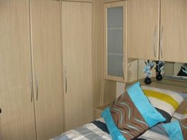 Golden Gate Holiday Centre - Holiday Accommodation 2837 - North Wales - 1188757 - thumbnail photo 4