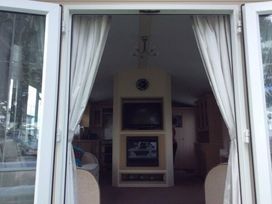 Golden Gate Holiday Centre - Holiday Accommodation 2837 - North Wales - 1188757 - thumbnail photo 6