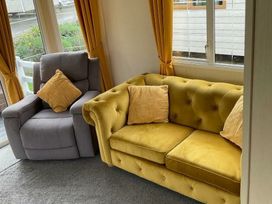 Golden Gate Holiday Centre - Holiday Accommodation 2837 - North Wales - 1188757 - thumbnail photo 12