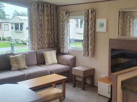 Newquay Holiday Park - Holiday Accommodation 2910 - Cornwall - 1188761 - thumbnail photo 2