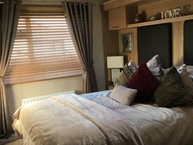 Golden Sands Kinmel Bay - Holiday Accommodation 2941 - North Wales - 1188763 - thumbnail photo 13