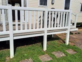 Looe Bay Holiday Park - Holiday Accommodation 2972 - Devon - 1188767 - thumbnail photo 16
