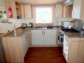 Hopton Holiday Village - Holiday Accommodation 2983 - Suffolk & Essex - 1188768 - thumbnail photo 3