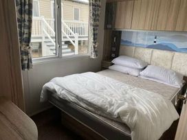 Primrose Valley Holiday Park - Holiday Accommodation 2984 - North Yorkshire (incl. Whitby) - 1188769 - thumbnail photo 7