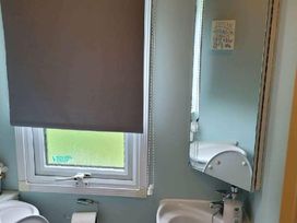 Coral Beach - Holiday Accommodation 3039 - Lincolnshire - 1188773 - thumbnail photo 7