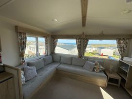 Liskey Hill Caravan Park - Holiday Accommodation 3043 - Cornwall - 1188775 - thumbnail photo 5